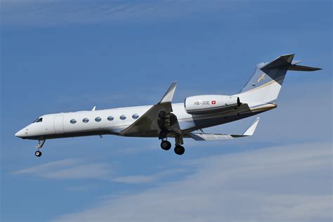 Eastwings Gulfstream G550 Premium Jet AG HB JOE