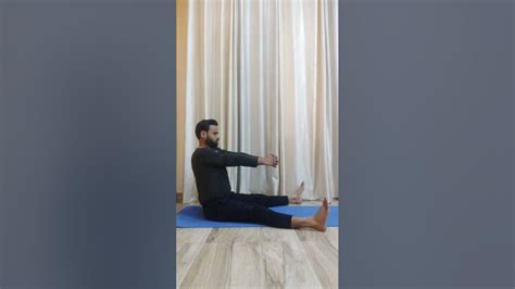 Beginners Yoga How To Do Chakki Chalanasana Churning The Mill Pose