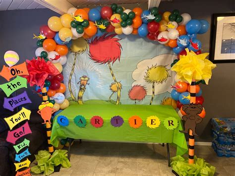 Lorax Party Cakedisplay Table Lorax Party Dr Seuss Birthday Party