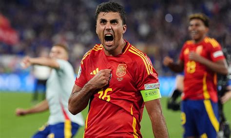 Rodri names the one England player Spain will have to 'keep under ...