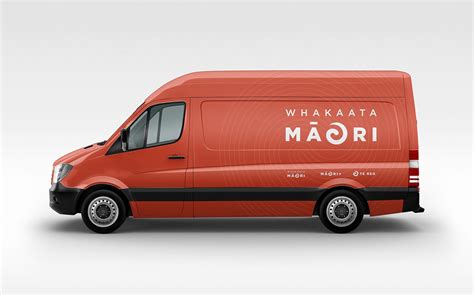 Whakaata Māori | Form & Function - Brand Design Studio