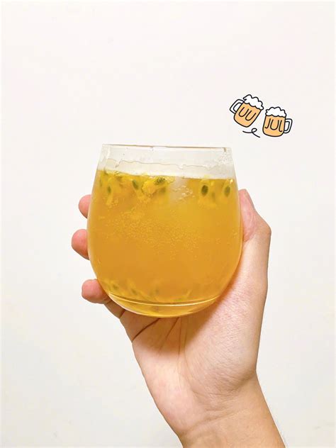 自制百香果茉莉啤酒一款香香甜甜的果味酒～百香果和茶中和了酒的微香香百香果茉莉新浪新闻