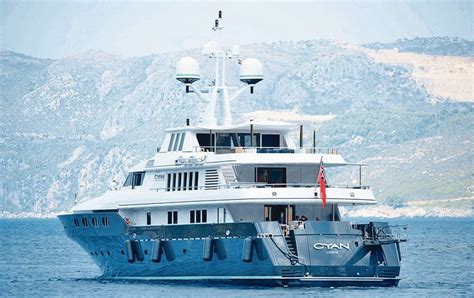 Celebrities That Owned Luxury Yachts - The Ultimate Symbol of Success ...