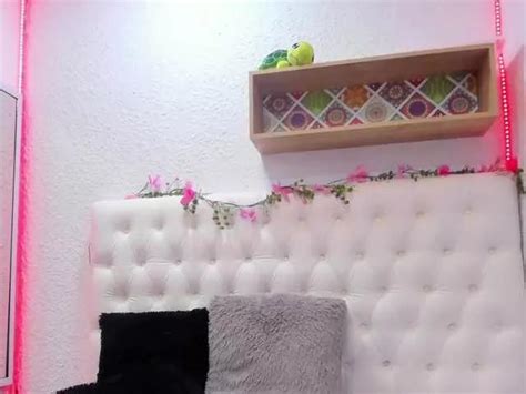 Sweet Daphne Wolf Wants You To Fuck Her Body Now