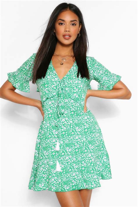 Ditsy Floral Ruffle Front Tea Dress Boohoo