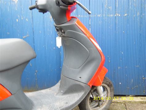 Piaggio Zip Scooter