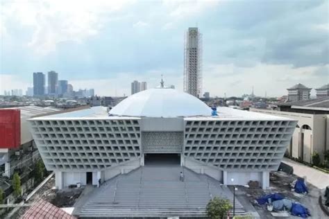 Masjid Raya Islamic Center Destinasi Wisata Religi Sambil Ngabuburit