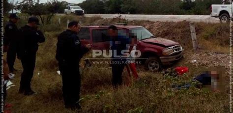 Veracruzanos Sufren Accidente En La Carretera Valles Tampico Una Lesionada