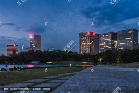 嘉兴桐乡凤凰湖夜色都市风光建筑摄影摄影素材汇图网