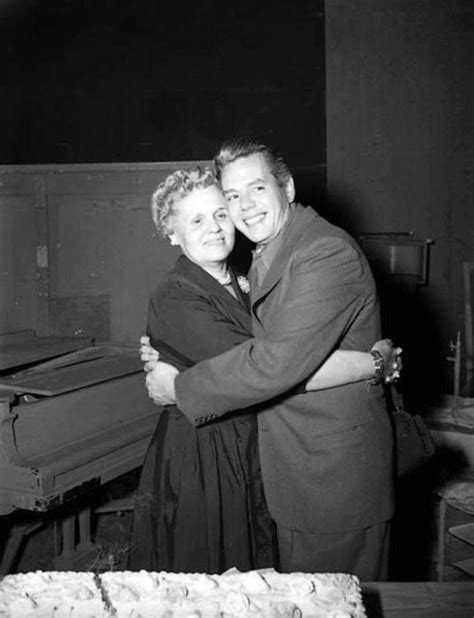 Desi Arnaz With His Mother Dolores Desi Arnaz I Love Lucy Show I Love Lucy