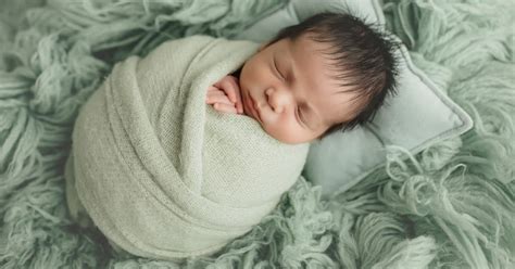 Newborn Photography Wrapping Techniques A Comprehensive Guide