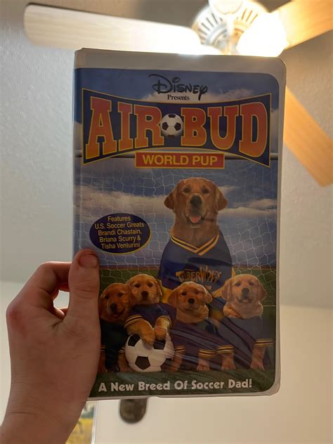 Air Bud World Pup Vhs