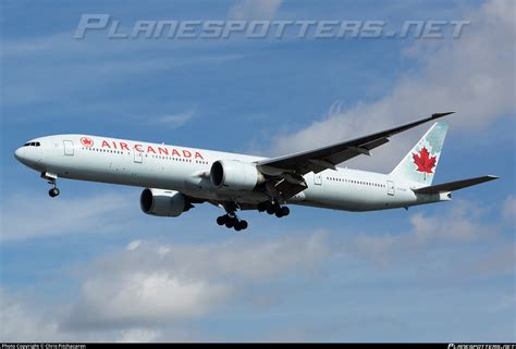 C Fivm Air Canada Boeing Er Photo By Chris Pitchacaren Id