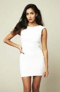 Hot And Sexy Parveen Kaur Photos ThBLOG