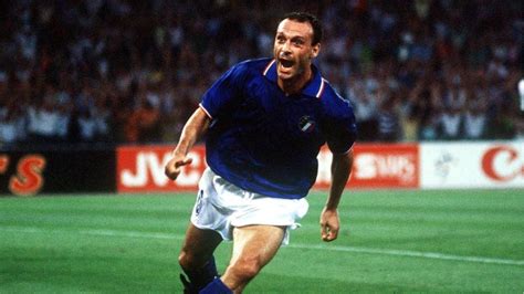 Conmoci N En El Mundo Del F Tbol Muri Salvatore Toto Schillaci