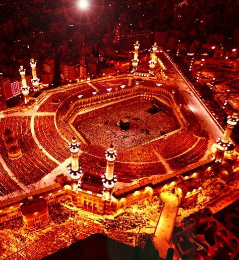 A Warm Night View | Pilgrimage to mecca, Pilgrimage, Views