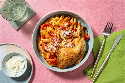 Cuisse de poulet rôtie penne pesto rosso Recette HelloFresh