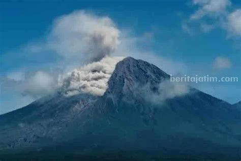 Gunung Api Aktif Di Jawa Timur Semeru Hingga Kelud