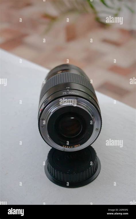 Canon ultrasonic 75-300mm Lens Stock Photo - Alamy