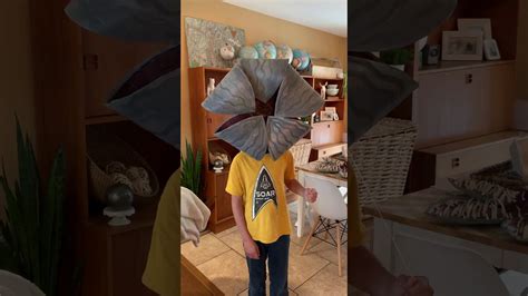 Diy Demogorgon Mask Stranger Things Costume Youtube