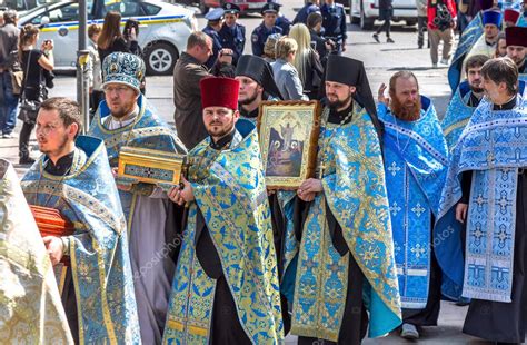 Odessa Ucrania De Abril La Procesi N Con El Icono Milagroso De