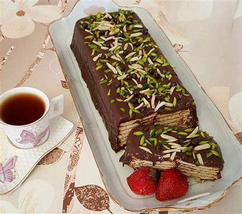 طرز تهیه کیک یخچالی با بیسکویت پتی بور به ۵ روش متفاوت ستاره