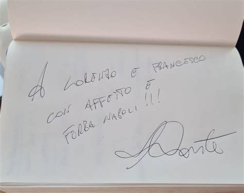 Conte La Prima Foto E Il Primo Autografo Da Quasi Allenatore Del Napoli