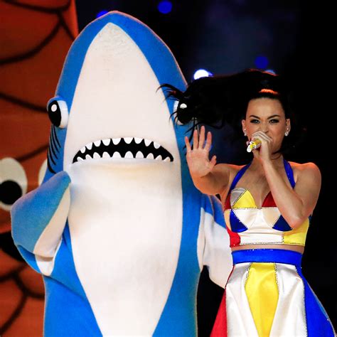 Katy Perry's Left Shark Goes Viral and More Internet Hits | POPSUGAR ...