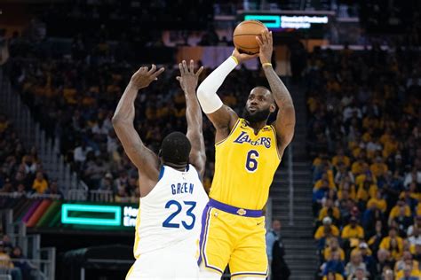 Draymond Green gives Lakers backhanded compliment for beating Warriors ...