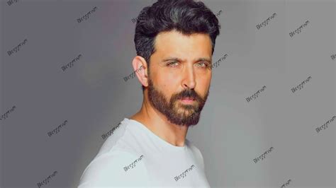 Hrithik Roshan: Age, Movies, Net Worth, Education, Height, Wife and More: