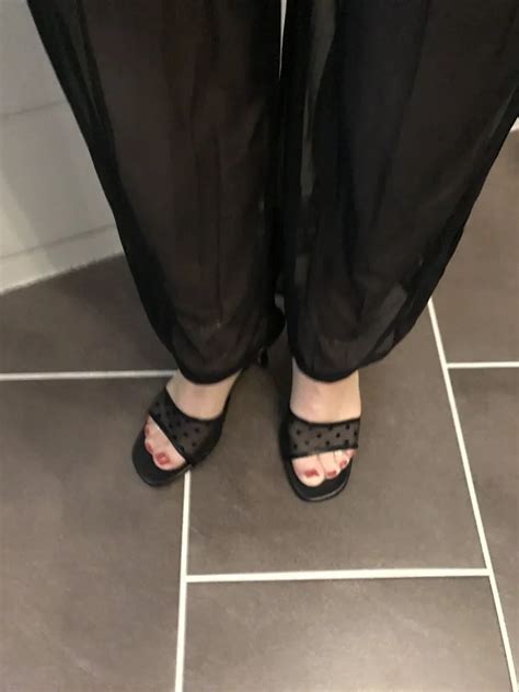 New Black Dress 25 Nude Pics XHamster