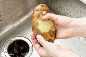 This Is The Easiest Way To Peel Potatoes