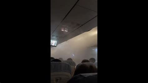 Eerie Mist Fills Plane Cabin Au — Australia’s Leading News Site