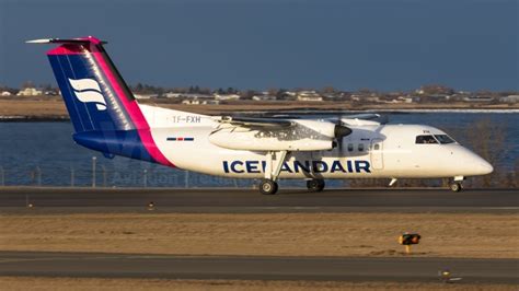 Air Iceland Connect De Havilland Canada DHC 8 202Q Dash 8 TF FXH