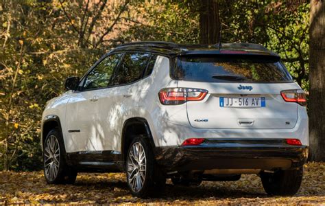 doradeni jeep compass  autogarazahr