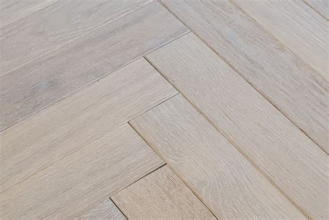 Winchester Oak Brushed Oiled Herringbone Parquet Hardwood Floor