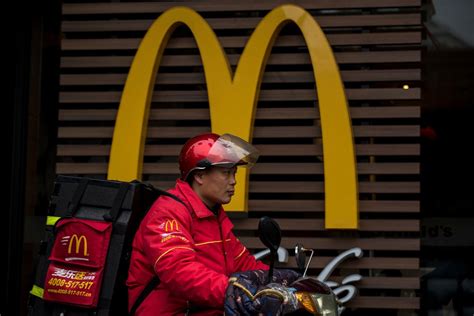 Mcdonalds Shakes Up Its China Approach Wsj