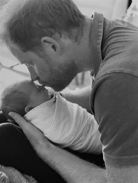 Meghan Markle Y El Príncipe Harry Comparten Nuevas Fotos De Su Hija Lilibet Diana Entretenimiento