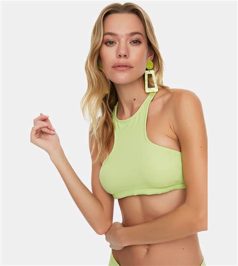 Buy Trendyol Halter Neck Bikini Top In Green Thstreet Bahrain