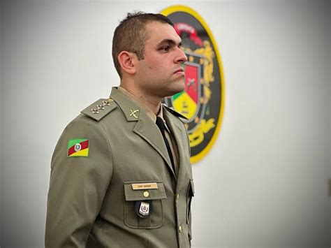 Novo Oficial Apresentado Ao Comando Do Crpo Centro Sul Brigada Militar