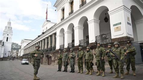 Ecuador En Llamas Enfrenta Por Tercer D A Al Terror Del Narcotr Fico