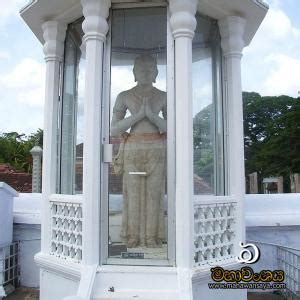 King Dutugemunu - House of Vijaya | Anuradhapura - (BC 161 - BC 137 ...