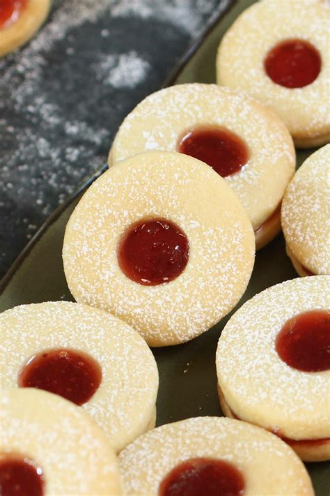 Homemade Jammie Dodgers