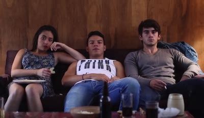 Corto de cine gay Trío amoroso