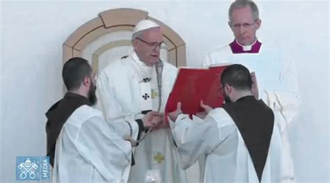 El Papa Francisco animó a seguir al Padre Pío al que llamó apóstol