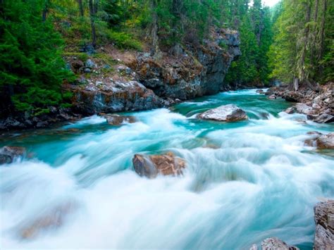 write   river lake chelan news  information