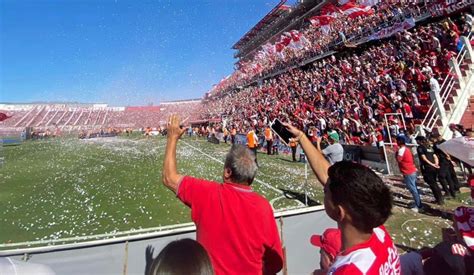 El Enojo De Los Hinchas De Uni N Con Su Equipo Nexodiario