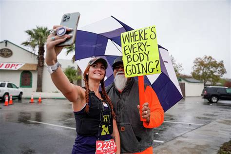 Photos Thousands Take To S A Streets For Rock N Roll Marathon