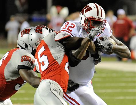 Six Reasons Why Wisconsins John Clay Will Win The Heisman News