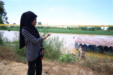 Nelayan Dikhuatiri Lemas Semasa Angkat Bubu Di Sungai Kelantan Kosmo